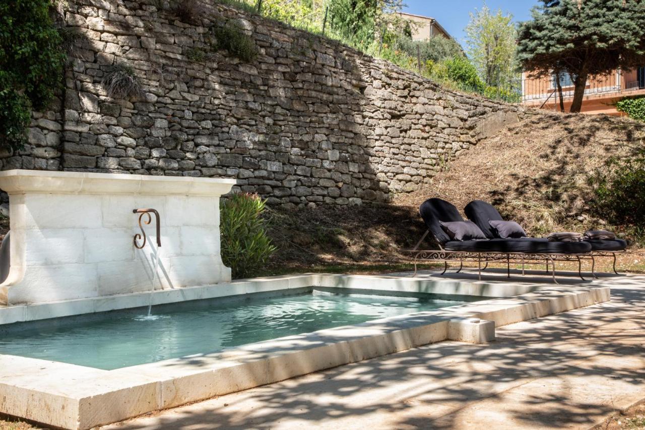 Les Cabanes De La Fontaine Lacoste  Εξωτερικό φωτογραφία