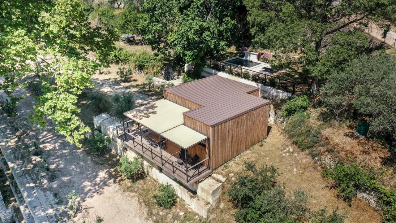Les Cabanes De La Fontaine Lacoste  Εξωτερικό φωτογραφία